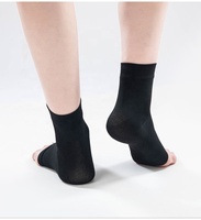 Manchon de cheville médical de vente chaude d'usine avec des chaussettes de compression de cheville de soutien de compression pour les hommes
