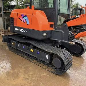 รถขุดขนาดเล็ก Doosan DH60-7 มือสองจากเกาหลีแท้ น้ำหนัก 6 ตัน รถขุดไฮดรอลิกขนาดเล็ก ชั่วโมงการทำงานต่ำ เหมาะสำหรับงานเทศบาล - Product Image 5