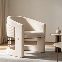 Nouvelle Chaise de Salle à Manger Moderne et Durable en Tissu Velours Léger avec Pieds en Métal et Boule Acrylique pour Hôtels, Maisons, Bureaux, Bars et Salons