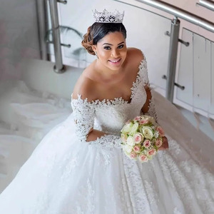 Precio de Fábrica, Vestido de Novia de Lujo con Encaje Francés, Nueva Línea 2025, Vestido de Princesa con Hombros Descubiertos y Largo hasta el Suelo, para Otoño e Invierno - Product Image 1