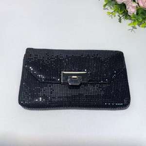 Bolso de Mano Elegante con Bordado de Lentejuelas en Forma de Media Luna, con Cierre de Cremallera, Impermeable, Unisex, para Fiestas y Banquetes - Product Image 2