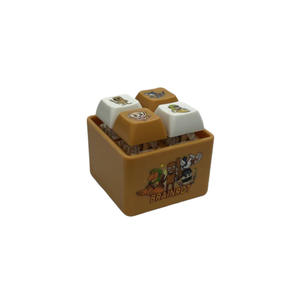 Colgante Sonoro Creativo Brainrot Tung Tung Tung, Colgante Divertido para Mochila de Pareja, Juguetes Antiestrés, Llavero de Teclado - Product Image 6