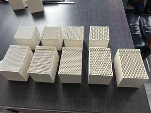 High Temperature Honeycomb Ceramic Catalyst Carrier Acid <b>Alkali</b> Resistance Customizable - Product Image 6
