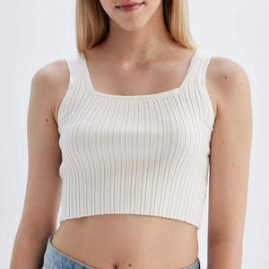 Top corto para mujer, chaleco sin mangas con corte asimétrico, diseño arquitectónico moderno, camisas cortas informales a la moda para verano - Product Image 2