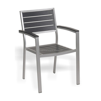 Chaise de salle à manger en bois aluminium teck design moderne et luxueux pour bistrot extérieur restaurant