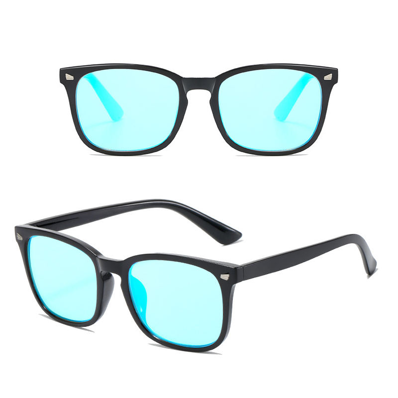 สีดำเงา