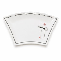 Assiette en mélamine en gros, bord ondulé, motif fleur de lotus, incassable, pour sushi, plats froids et restauration