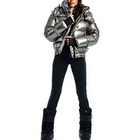Blouson matelassé à capuche argenté pour femme, manteau d'hiver épais, coupe-vent, fermeture éclair, décontracté, court, coupe ajustée, en PU
