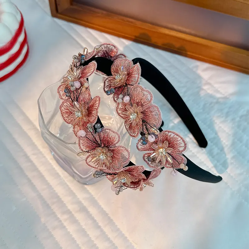 スタイリッシュなデザインの毎日の髪の装飾花のヘッドバンド手作りのカラフルなクリスタルビーズ点線の花の頭の装飾ヘッドバンド