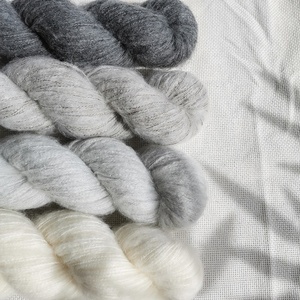 Filato Cashmerino Spazzolato 290m/50grammi Lotus Yarns, Filato Morbido in Cashmere Mongolo e <span class=keywords><strong>Lana</strong></span> Merino Superwash per Lavoro a Maglia - Product Image 1