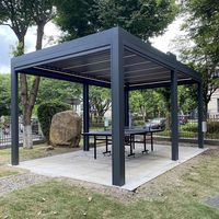 Pergola en aluminium avec toit à lamelles résistant au vent et ignifuge, pour jardin, hôtel, communauté et villa en bord de mer