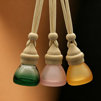 Diffuseur de parfum suspendu pour voiture 8 ml, flacon en verre vide pour huiles essentielles, pendentif pour rétroviseur avec couvercle en bois