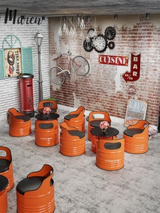 Tavolo <span class=keywords><strong>e</strong></span> <span class=keywords><strong>Sedie</strong></span> da Bar in Acciaio Stile Industriale Creativo a Forma di Barile <span class=keywords><strong>per</strong></span> Hotel, Ristoranti <span class=keywords><strong>e</strong></span> Uso Commerciale - Product Image 2