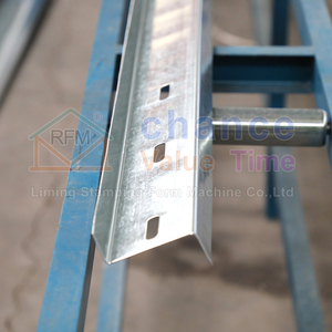 Vollautomatische Profiliermaschine für C- und Z-Profilen mit Austauschfunktion für Pfettenprofile auf Lager - Product Image 4