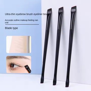 <span class=keywords><strong>Pinceau</strong></span> à <span class=keywords><strong>eyeliner</strong></span> ultra-fin à double tête, <span class=keywords><strong>pinceau</strong></span> à paupières à poils doux à tête plate, <span class=keywords><strong>pinceau</strong></span> à sourcils à lame biseautée - Product Image 4