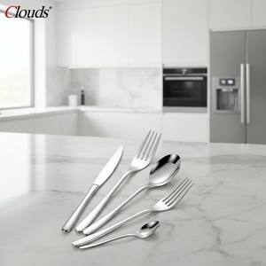 Ensemble <span class=keywords><strong>de</strong></span> couverts <span class=keywords><strong>de</strong></span> luxe en acier inoxydable cuillère et fourchette en métal <span class=keywords><strong>vaisselle</strong></span> pour hôtels <span class=keywords><strong>vaisselle</strong></span> <span class=keywords><strong>anglaise</strong></span> pour des expériences culinaires élégantes - Product Image 3