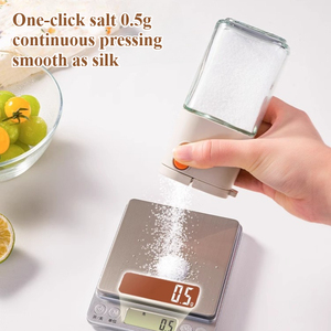 Contenitore Multifunzionale per Condimenti da 180ml, Bottiglia in Vetro con Dosatore a Pressione, Barattolo per Sale da Cucina, Spezie e Pepe - Product Image 3