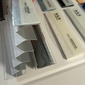 Solo Tessuto: Tessuto per Tende a Nido d'Ape Plissettate Oscuranti Rosse Personalizzate ODM OEM Elite per Finestre - Product Image 2