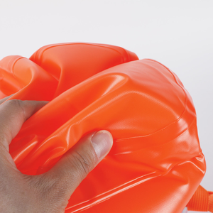Bouée de natation gonflable étanche pour eaux ouvertes, flotteur de remorquage pour entraînement de natation sécurisé et utilisation multi-activités - Product Image 3
