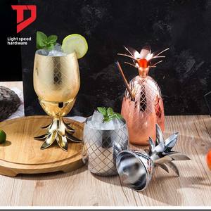 Verre à cocktail ananas en acier inoxydable 304, tasse à bière de bar, coupe à vin métallique personnalisée pour barman, design Europe-Amérique - Product Image 1