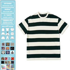 T-Shirt Oversize Stampata a Righe con Mezza Manica e Collo Tondo in Cotone Organico 100% Traspirante con Stampa Serigrafica - Product Image 1