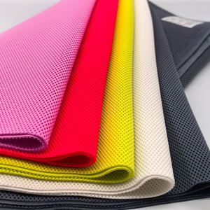 Oferta Especial: Tejido de Malla Elástica de Punto por Urdimbre 80% Poliéster + 20% Spandex para Calzado, Muebles y Uso Deportivo - Product Image 1