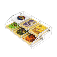 Présentoir autoportant double étage en acrylique transparent pré-assemblé avec fentes pour cartes de jeu de société et cartes à collectionner