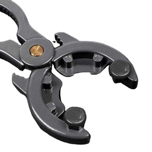 Clé à gaz pour VALVE, outil à main, <span class=keywords><strong>casse</strong></span>-<span class=keywords><strong>noix</strong></span>, <span class=keywords><strong>ouvre</strong></span>-<span class=keywords><strong>bouteille</strong></span>, multifonctionnel 3 en 1 - Product Image 4