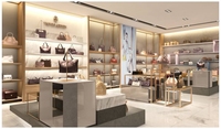 Étagères de magasin de sacs de design d'intérieur Présentoir de sacs pour magasin Présentoir de sacs et de chaussures Vitrine de magasin