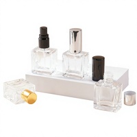 Flacon de parfum en verre transparent portable de 10 ml avec pompe pulvérisatrice pour l'emballage de parfum