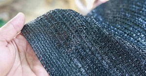 ตาข่ายบังแดด HDPE ป้องกันรังสียูวี สำหรับการเกษตร ผ้าคลุมบังแดดป้องกันแสงแดด ป้องกันพืช ป้องกันสัตว์ในโรงเรือน ที่พักพิงสำหรับปศุสัตว์ ระเบียงกลางแจ้ง กันลม - Product Image 6