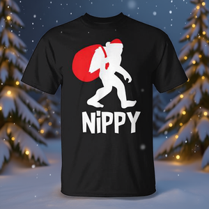 T-shirt de Noël Bigfoot Nippy Holiday noir pour adulte unisexe - Product Image 3