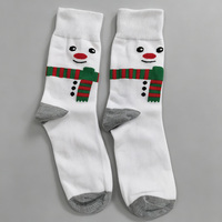 Chaussettes de Noël pour chien en polyester respirantes, antidérapantes et à imprimé mignon – Cadeau de Noël, chaussettes parent-enfant pour animaux de compagnie pour une ambiance festive