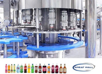 Emballage automatique électrique 50Hz 3phases avec 1 an de garantie Remplisseuse de bouteilles en bois pour boissons gazeuses 10500kg 380V