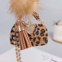Sac de luxe créatif avec pendentif léopard, sous-vêtement personnalisé, porte-clé avec pompon en diamant (KC221C)