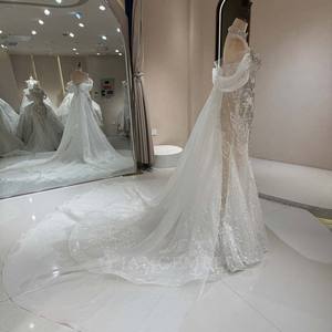 Vestidos de Novia de Lujo DW0192 con Cuentas y Corte Sirena, con Cola - Product Image 3