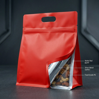 Sacs d'emballage à fond plat anti-fuite en BOPP VMPET PE rouge mat avec poignée découpée pour café, thé, collations