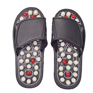 Plug-In Acupressuur Voetmassagesandalen Met Acupuntstimulatie En Reflexologie Verminderen De Spanning En Bevorderen De Bloedsomloop - Product Image 1