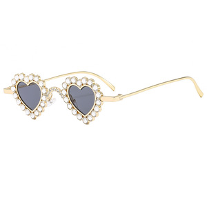 Vintage Personality Y2K Sun <b>Glasses</b> Ladies UV400 <b>Heart</b> Shaped Diamond Sunglasses Party Eyewear for Women - Product Image 2