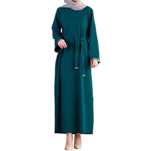Vente en gros Abaya couleur mode musulmane à manches longues, respirante, personnalisée, vêtements islamiques pour femmes musulmanes du Moyen-Orient - Product Image 1