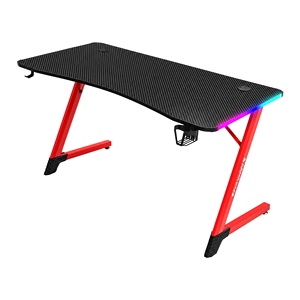 <span class=keywords><strong>Escritorio</strong></span> para Juegos con Marco <span class=keywords><strong>de</strong></span> MDF Rojo en Forma <span class=keywords><strong>de</strong></span> Z, Superficie <span class=keywords><strong>de</strong></span> Madera <span class=keywords><strong>de</strong></span> 15 mm, Puertos USB, Iluminación LED RGB, Diseño Ergonómico, Portavasos y Gancho para Auriculares - Product Image 1