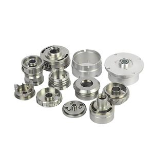 เครื่องกลึงซีเอ็นซีอัตโนมัติความแม่นยำสูง สำหรับงานกลึงชิ้นส่วนอะลูมิเนียมแบบไม่มาตรฐาน ชิ้นส่วนฮาร์ดแวร์ท่อทองเหลืองแบบกำหนดเอง - Product Image 1