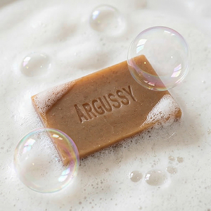 สบู่กำจัดสิวเสี้ยน ARGUSSY A173 ขนาด 100 กรัม สบู่ก้อนธรรมชาติ ปรับสมดุลผิวและทำความสะอาดรูขุมขนอย่างล้ำลึก สำหรับผิวมันและเป็นสิวง่าย - Product Image 4