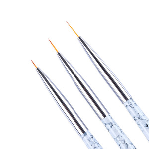 Ensemble de pinceaux liner en nylon 7mm 9mm 11mm avec manche en plastique pour nail art, stylos de dessin pour peinture gel et décoration de manucure - Product Image 2