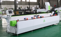 Machine de fabrication de fenêtres et de portes en aluminium, PVC et UPVC entièrement automatique à double tête de 4000 mm, machine de perçage et de fraisage CNC, prix