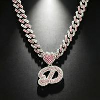 Collier Hip Hop Bling avec Pendentif Lettre Cursive A-Z Cœur Rose Glacé en Alliage et Zircon Cubique Rose-Blanc, Chaîne Cubaine Bicolore, Cadeau de Fête
