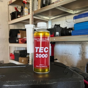 Limpiador de sistemas diésel TEC 2000 diseñado para el cuidado de sistemas diésel, limpieza de combustible y un rendimiento constante del motor - Product Image 4