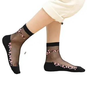 2023 summer cool woman's ultra thin socks transparent crystal lace elastic short socks from China