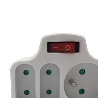 Adaptateur de voyage 1 prise 2 pôles 16A 250V avec boîtier PP+Cuivre et certification CE