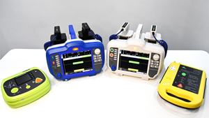 Defibrillatore M&B AED7000 Plus Tipo BF con Monitoraggio ECG e Identificazione Rapida delle Anomalie - Product Image 4